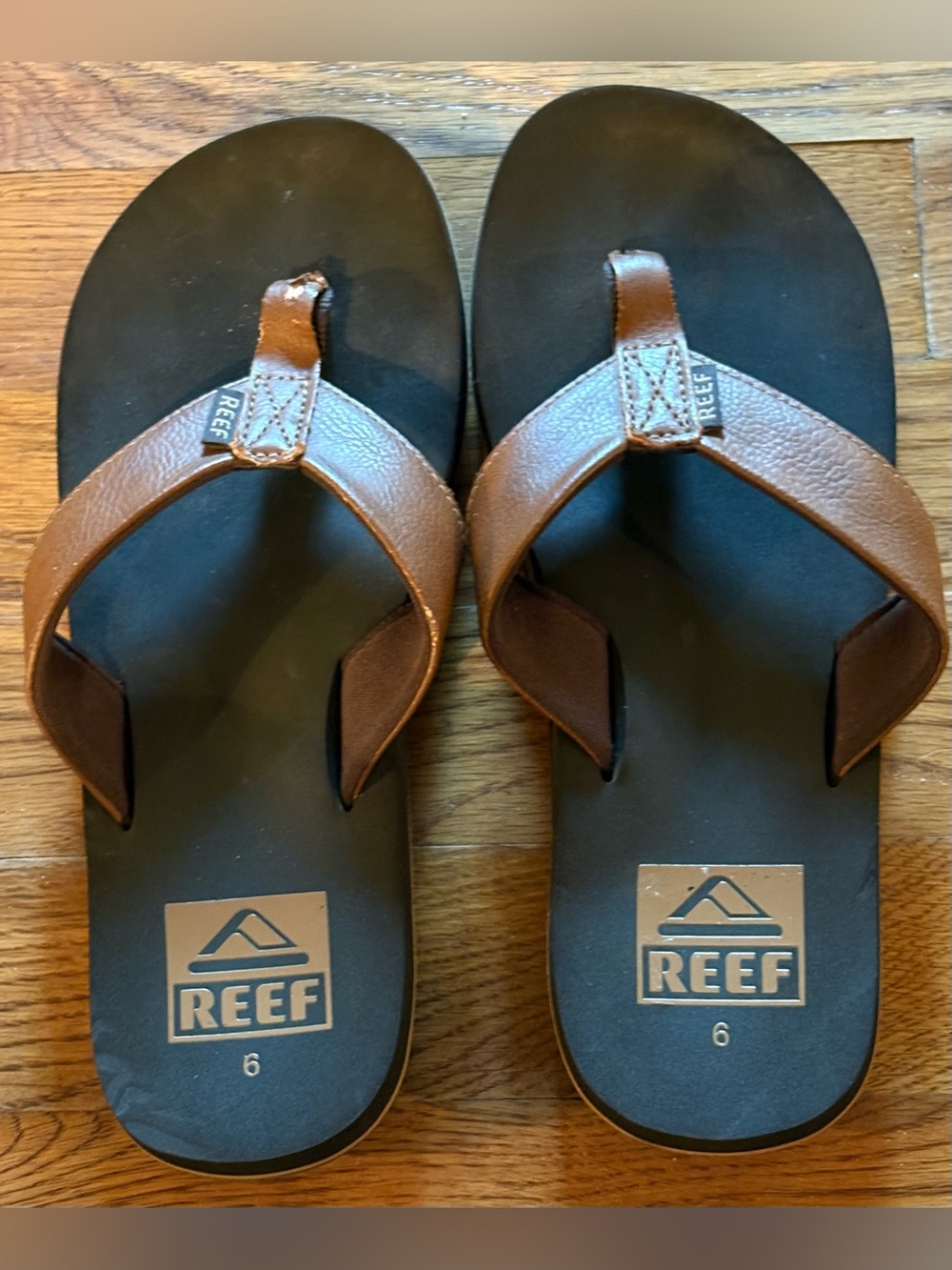 Reef Brown Rubber Flip Flops, Child’s Size 6, EUC